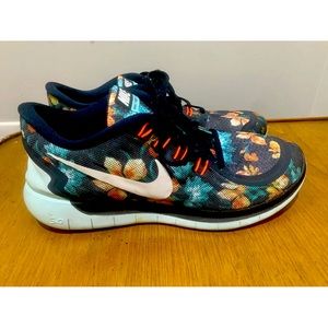 Women Nike Free 5.0 Floral Photosynthesis Shoes Size 7